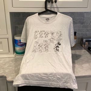 Uniqlo Mickey Mouse Sketch Tshirt